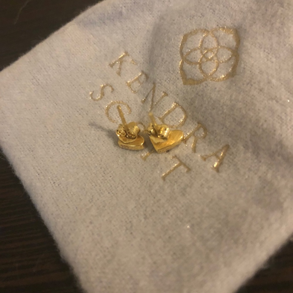 Kendra Scott studs